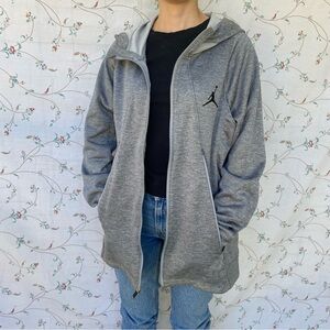 Nike jordan men’s size lrge full zip gray athletic hoodie